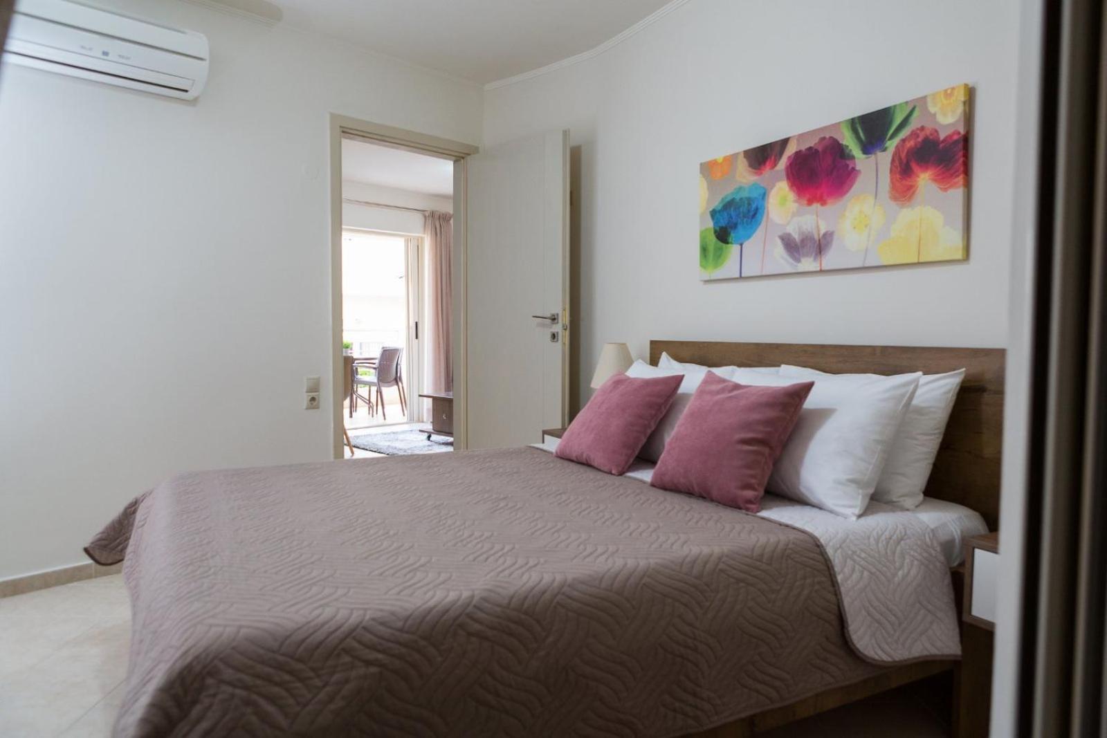 Filora Apartment In The City Center Heraklion Exterior foto